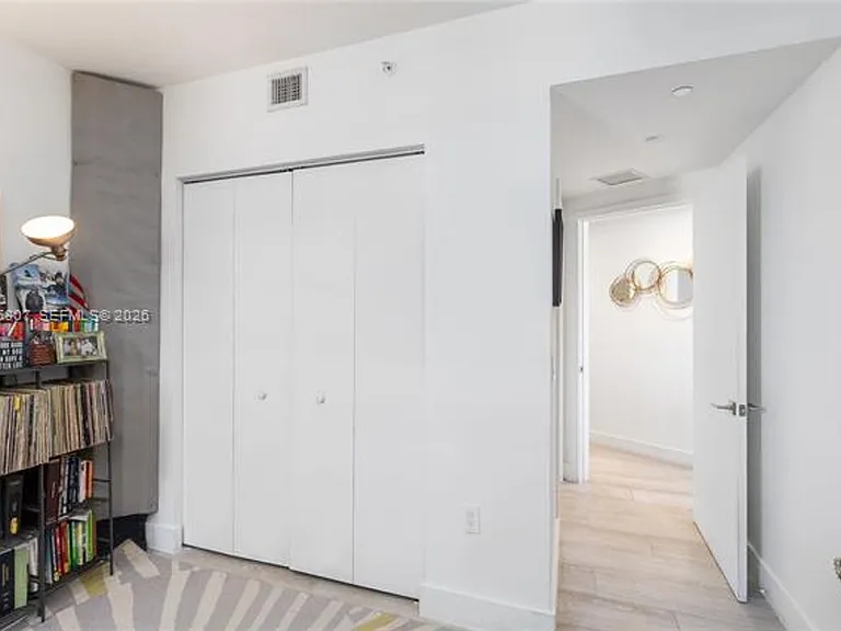 121 NE 34th St #2509 — Photo 12