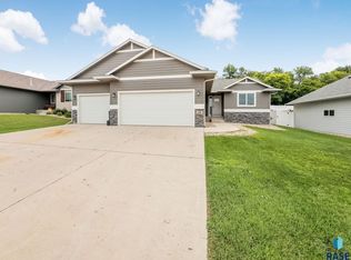 48 N 6th St, Baltic, SD 57003