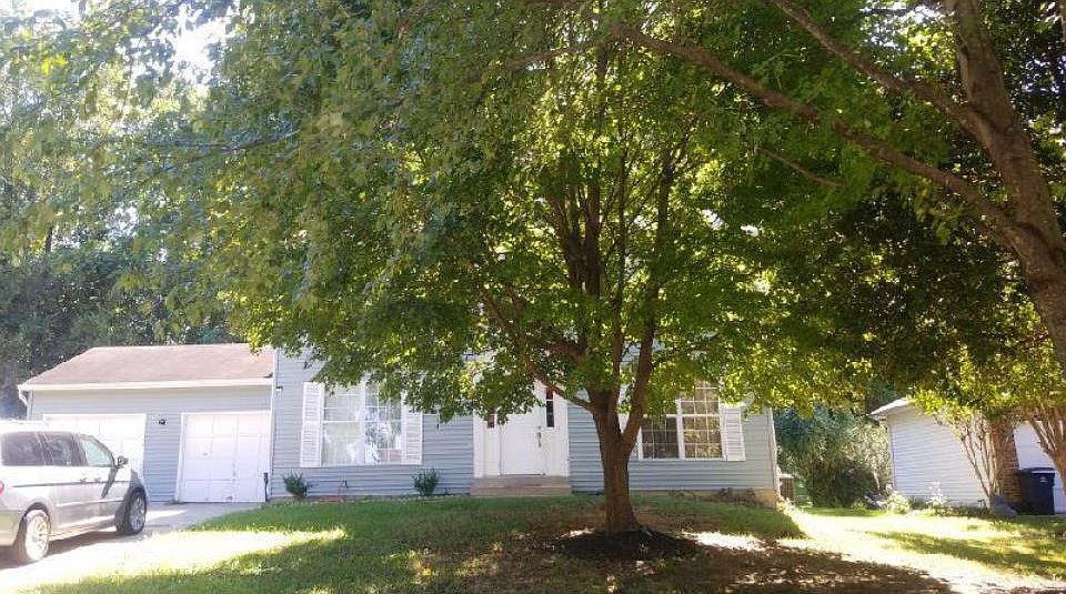 2nd image of 7725 Willow Hill Dr