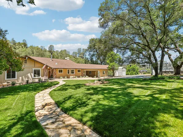 2100 Mulberry Ln, Placerville, CA 95667