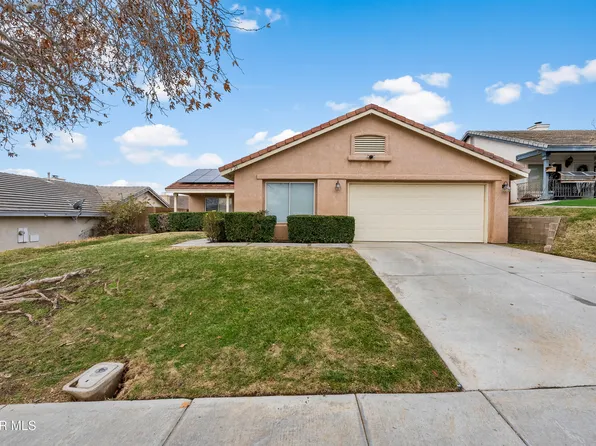 3425 Topgun St, Rosamond, CA 93560