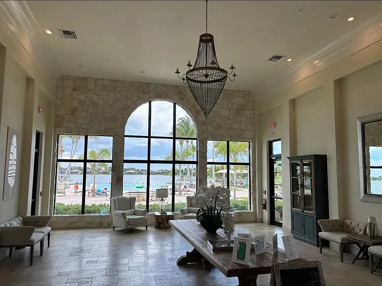 681 Maraviya Blvd — Photo 23