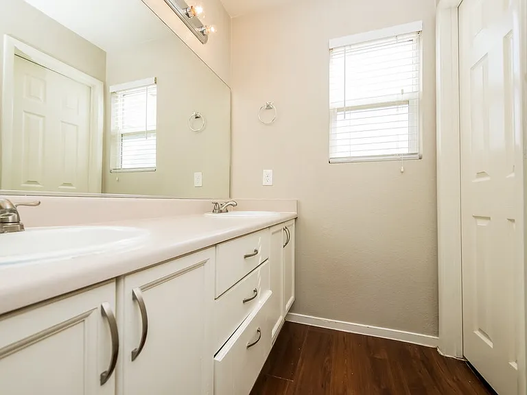 7637 Donald Nelson Ave — Photo 16