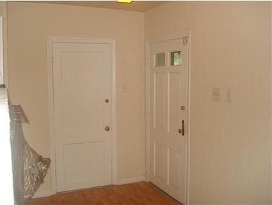 4th image of 2600 Delmonte Ave