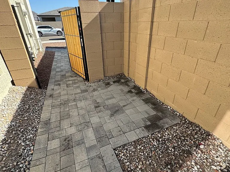 25372 N 76th Dr — Photo 10