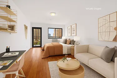 322 East 39th Street