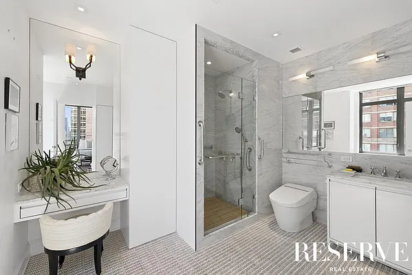 Rented by Reserve | media 28