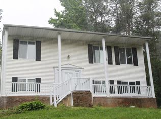 2917 Henslowe Dr, Raleigh, NC 27603