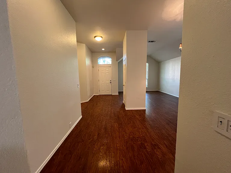 334 Touchdown Dr — Photo 21