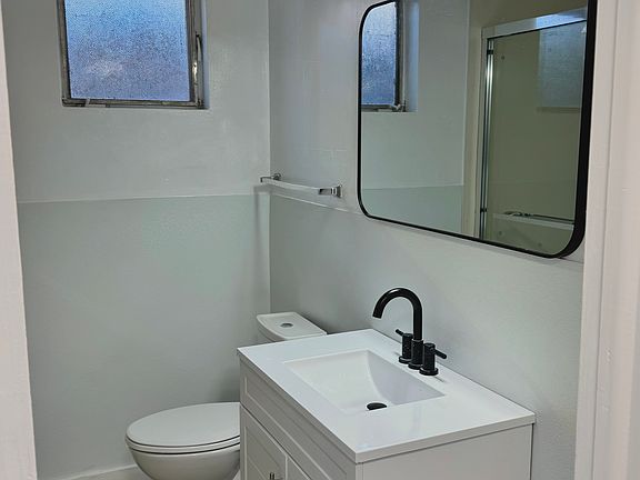 5th image of 1410-1416 13th St #1410
