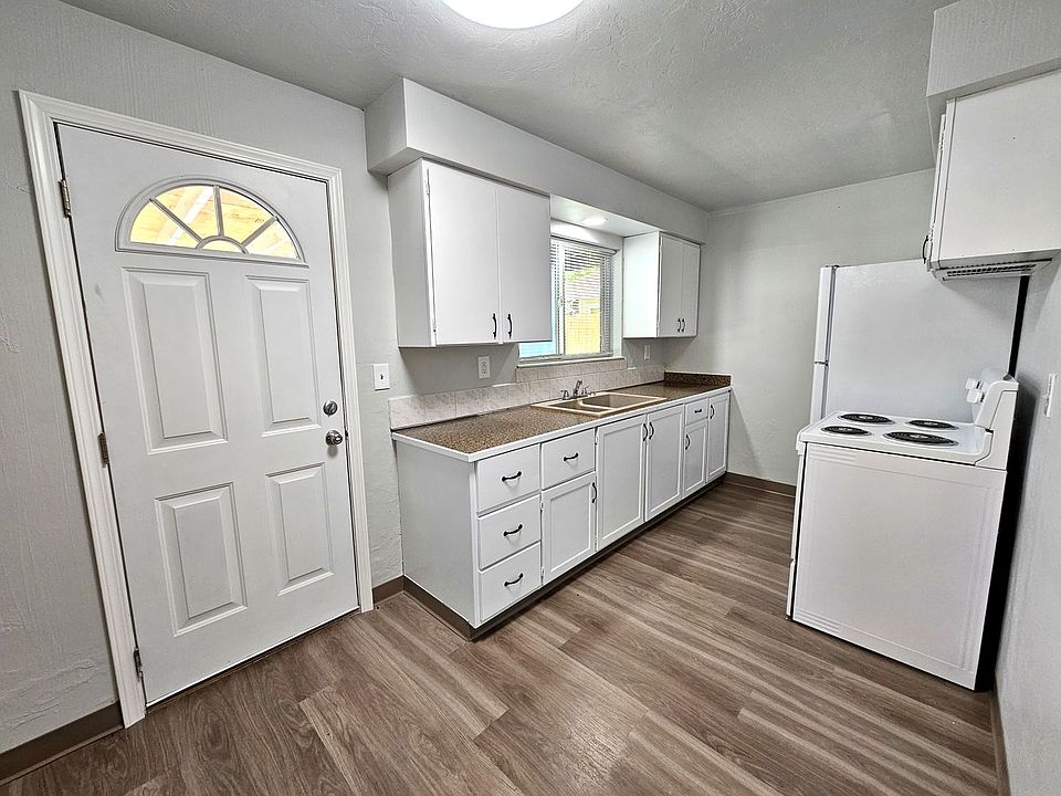 1st image of 1711 W 5th Ave #B