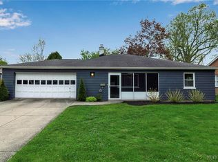 112 Yorktown Rd, Amherst, NY 14226
