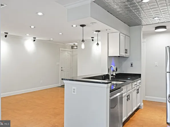 1781 Jonathan Way Unit K, Reston, VA 20190