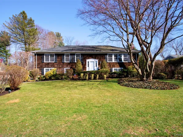 189 Rockaway Avenue, Garden City, NY 11530