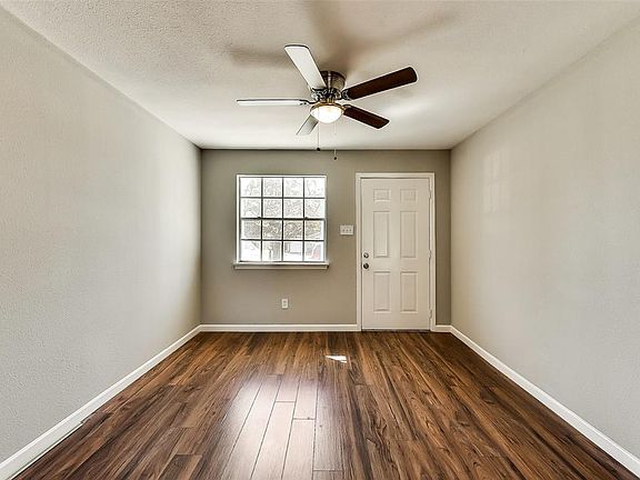 2nd image of 1522 Avenue A