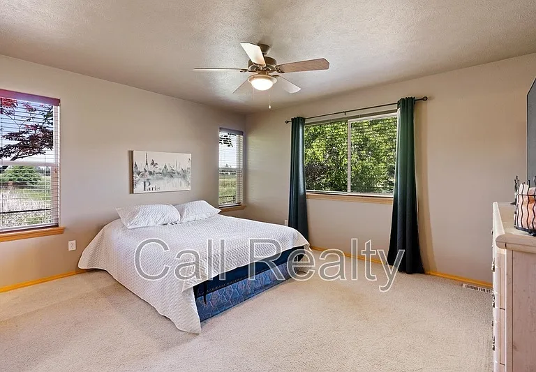 5211 S Myrtle Ln — Photo 12