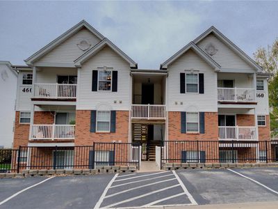 460 Benton Dr APT J, Saint Peters, MO, 63376