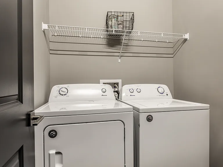 Spark Apartments — Photo 5