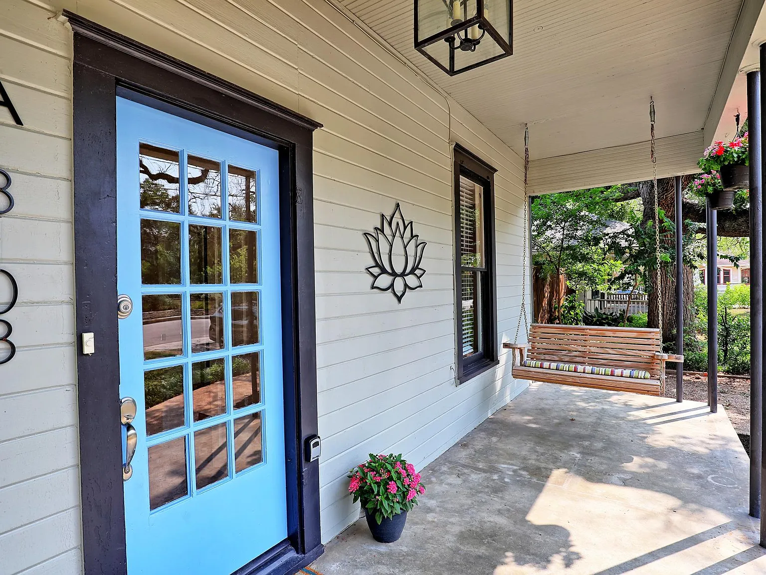 3 bed, 1150 sqft, $2,495 — Photo 4