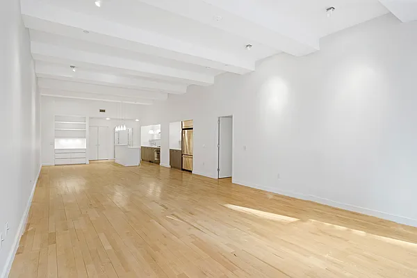 Rented by Compass | media 7