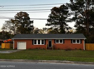 205 Mike Loop Rd, Jacksonville, NC 28546