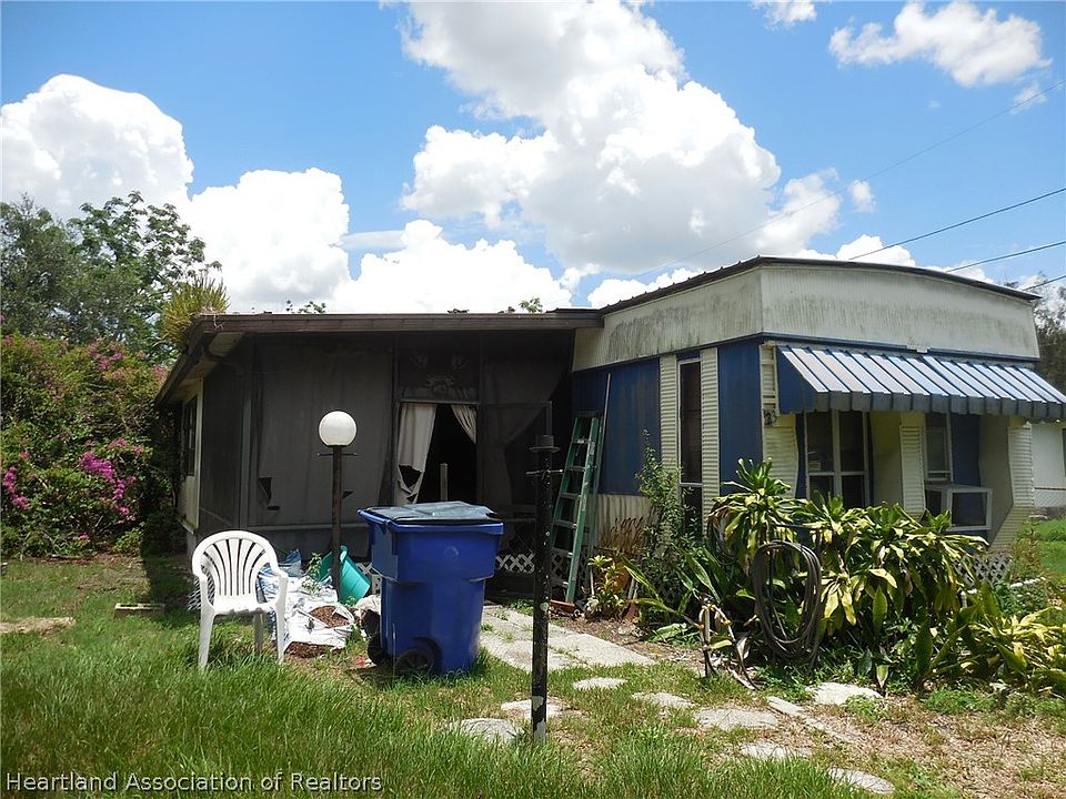 2nd image of 23 Palm Cir