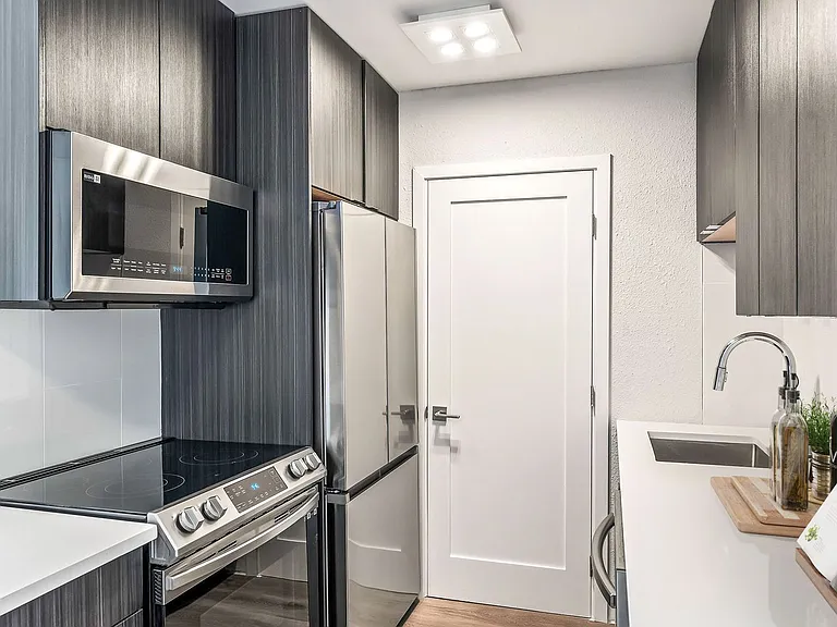 Echo Luxury Apartments — Photo 194