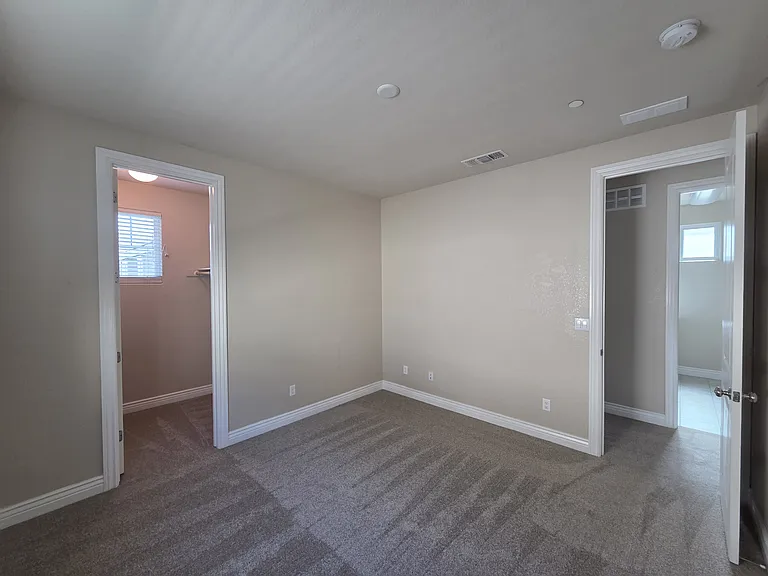 2347 Carbondale Way — Photo 9