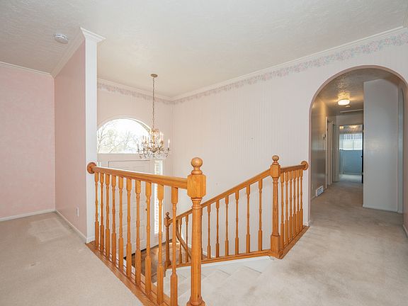 4th image of 2903 E Valley View Ave