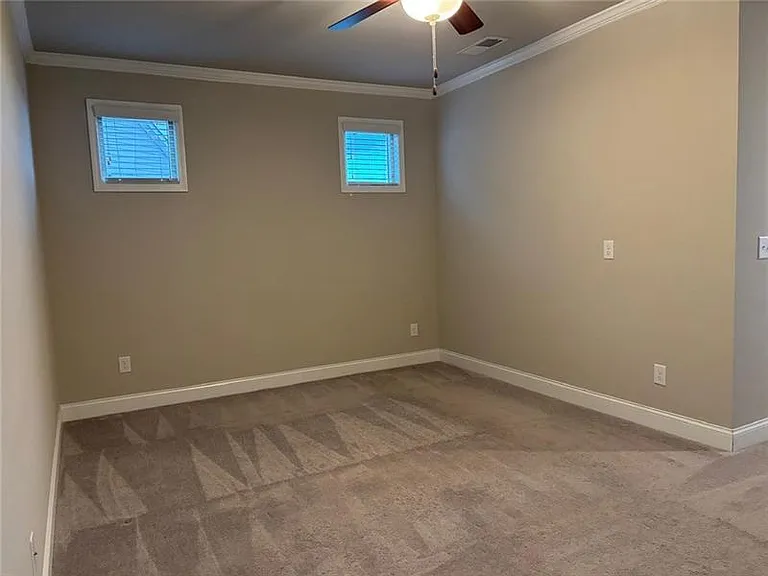 2005 Manor Pointe Dr — Photo 11