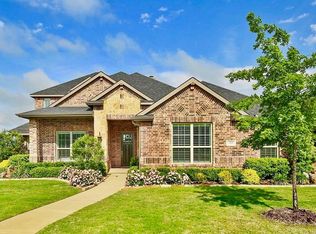 249 Williamsburg Ln, Ovilla, TX 75154