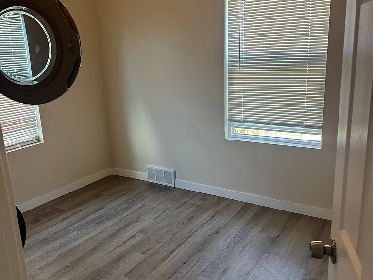 5012 Scenic Dr — Photo 8