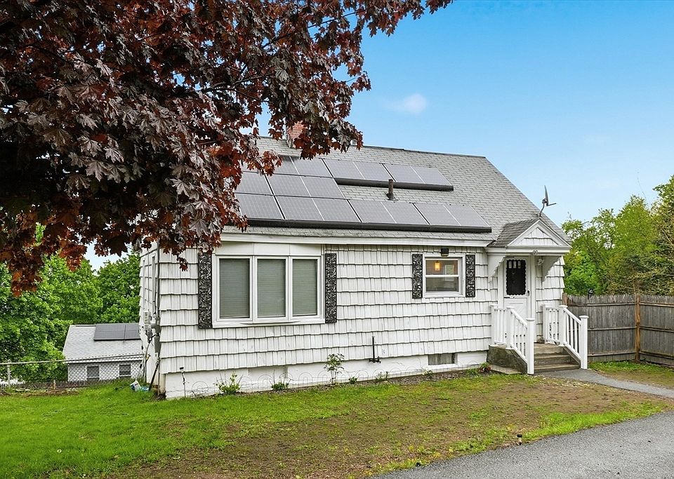 1st image of 88 Everett St