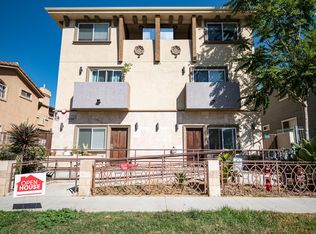 7044 Vassar Ave #6, Canoga Park, CA 91303