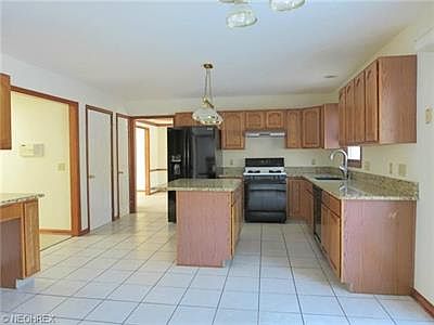 2nd image of 13894 Basswood Cir