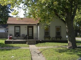 823 N Plum St, Pontiac, IL 61764