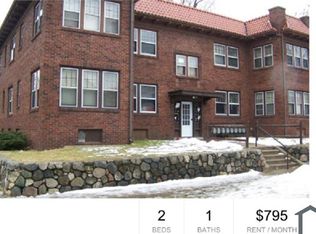 1359 5th Ave APT 6, Rockford, IL 61104