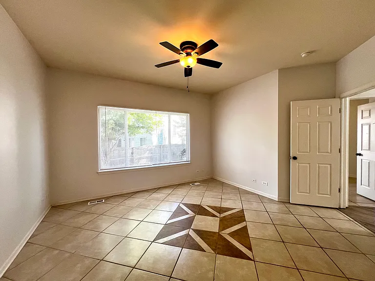2760 Cedar Glade Dr — Photo 9