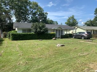 118 Nancy Ross Dr, Eufaula, AL 36027