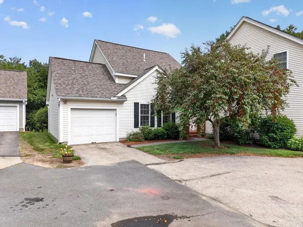11 Echo Shore Drive, Merrimack, NH 03054