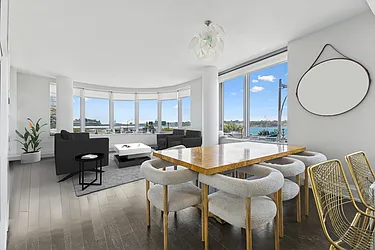 50 Riverside Boulevard, #3L