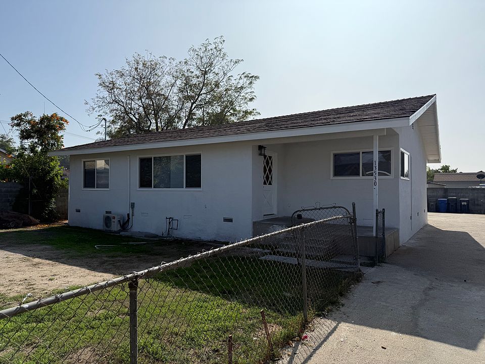 1st image of 13530 Palm Ave #2