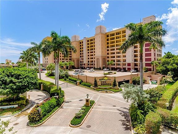 3rd image of 2880 NE 14th Street Causeway #1005