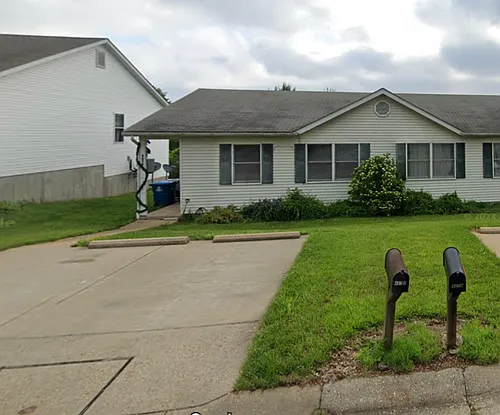 407 Locust St #B Photo 1