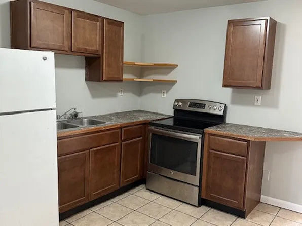 24 Broad St APT 1, Glens Falls, NY 12801