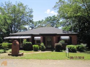 220 Jackson St, Barnesville, GA 30204