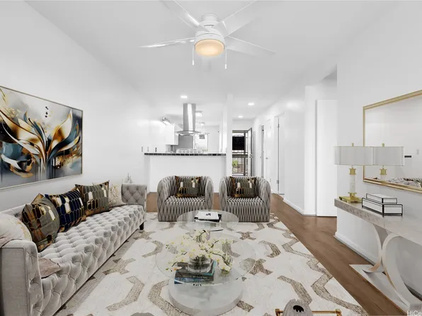 94-615 Kahakea St APT 9C, Waipahu, HI 96797
