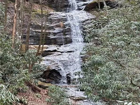 Darnell Creek Rd, Millers Creek, NC 28651