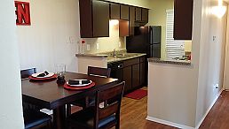 dining/kitchen