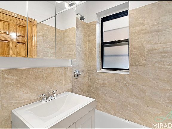 4th image of 223 Sullivan St APT 5D
